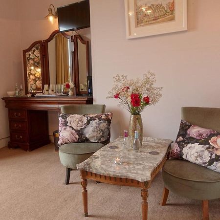 Courtmacsherry Hotel エクステリア 写真